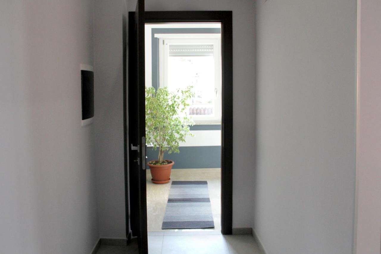 Easyroom Frosinone - Casello Autostradale Exterior foto